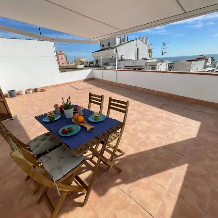 Sunny Apartment Sitges